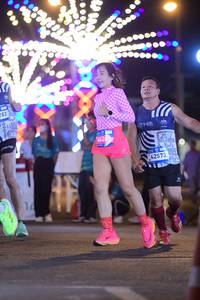 BIB: 283, 42573
                            <button type="button" onclick="openModal(22986061)" class="btn btn-primary btn-sm float-right btn-popup" data-toggle="modal" data-target=".modal-high-quality">
                        <i class="fas fa-shopping-cart"></i> Add to Cart
                    </button>
                                            <button type="button" onclick="isThisMe(22986061, true)" class="btn btn-success btn-sm float-right btn-popup btn-isme hidden" data-toggle="tooltip" data-placement="bottom" title="นี่คือรูปของคุณใช่ไหม คลิกที่นี่เพื่อเอาเข้าอัลบั้ม">
                        <i class="fas fa-plus"></i> Add to album
                    </button>
                    <button type="button" onclick="isThisMe(22986061, false)" class="btn btn-warning btn-sm float-right btn-popup btn-isnotme hidden">
                        <i class="fas fa-ban"></i> Remove from album
                    </button>